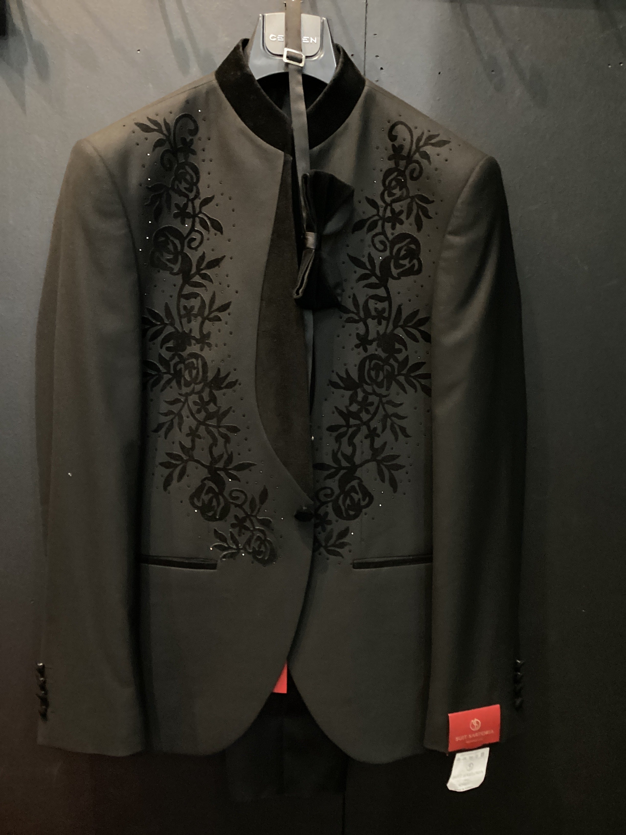 Sartoria Men’s Three-Piece Suit + Bow tie