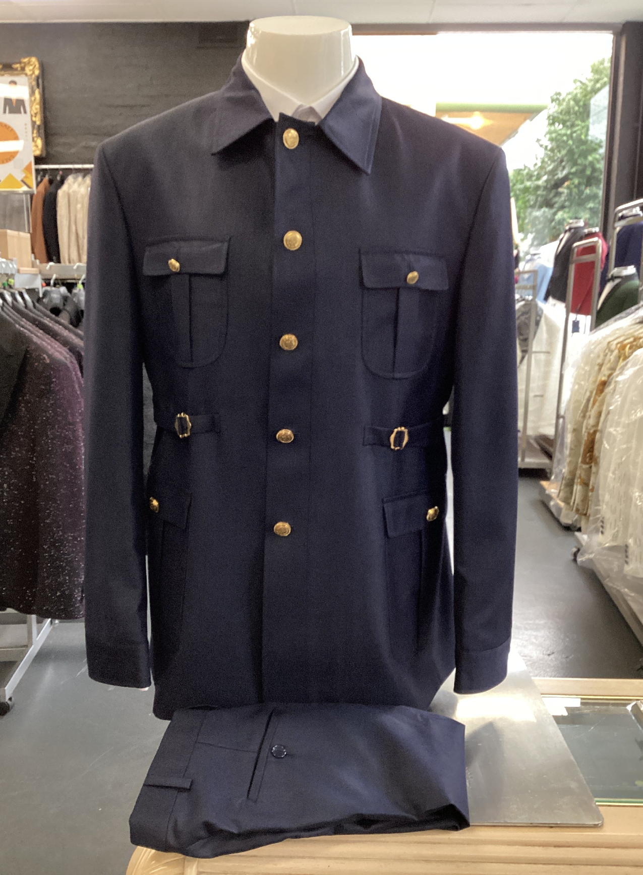 Alberto Bossi Men’s Suit