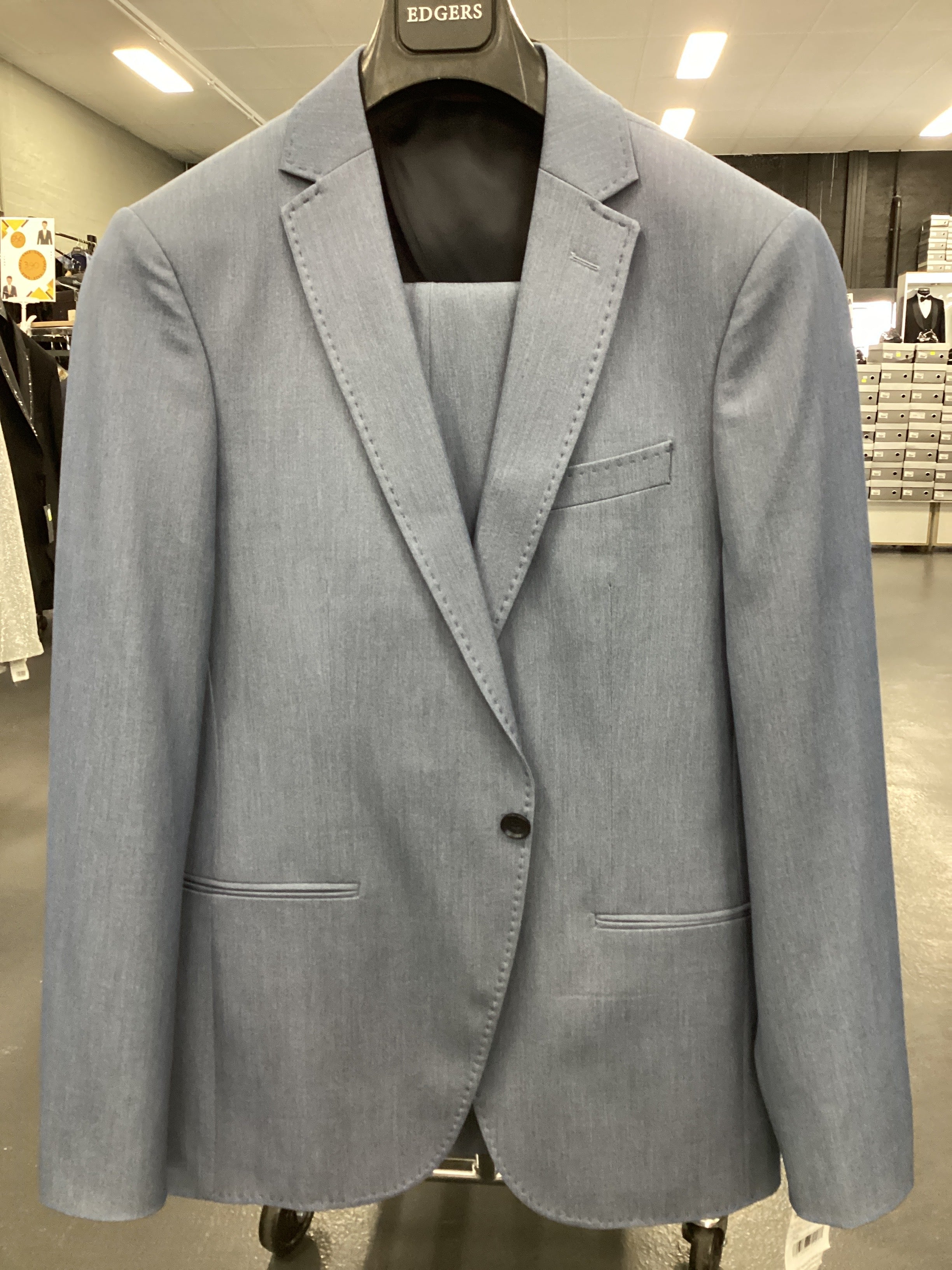 TiE House Men’s Two-Piece Suit