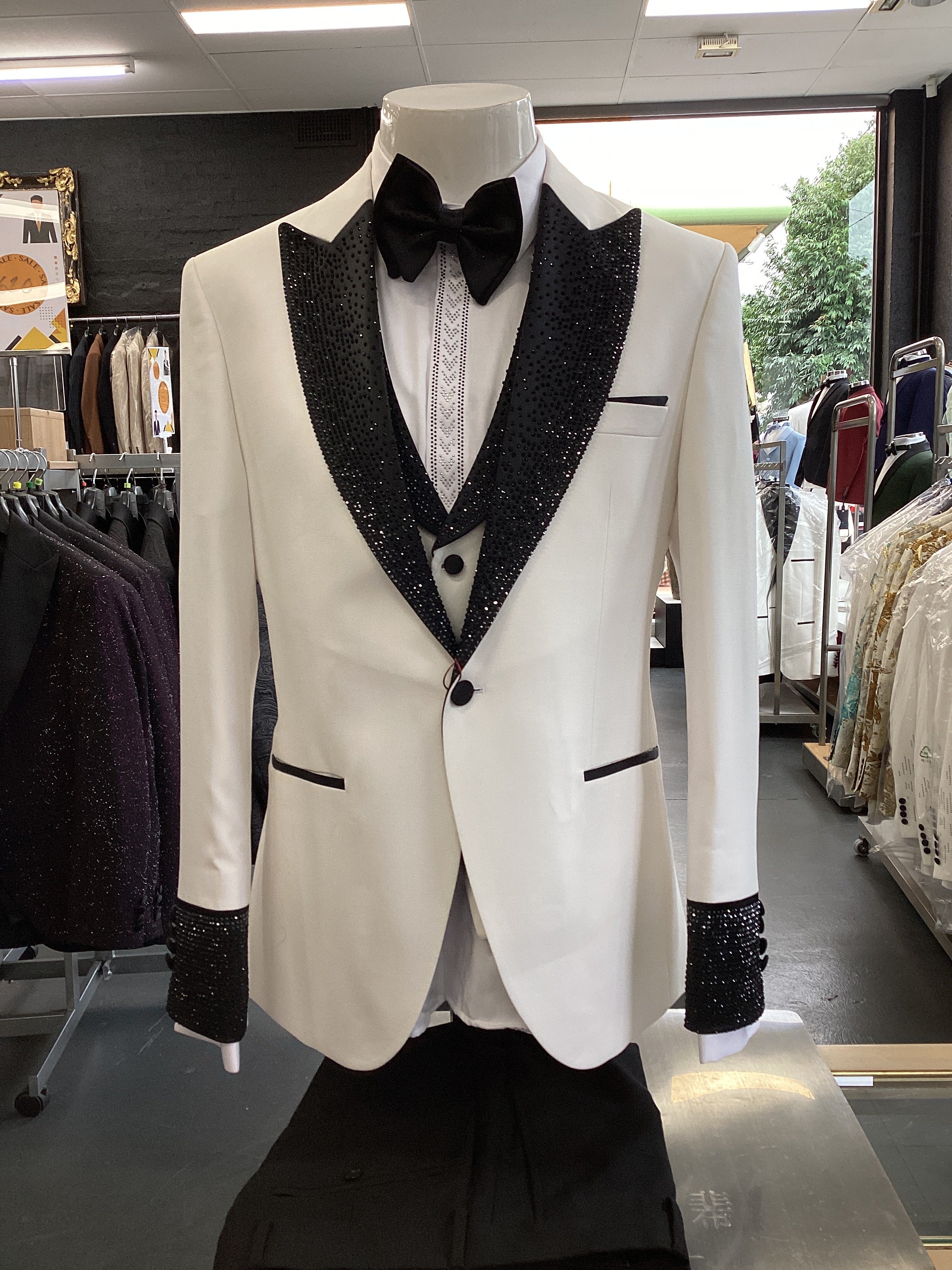 Suit Sartoria Men’s Three-Piece Suit + Bow tie