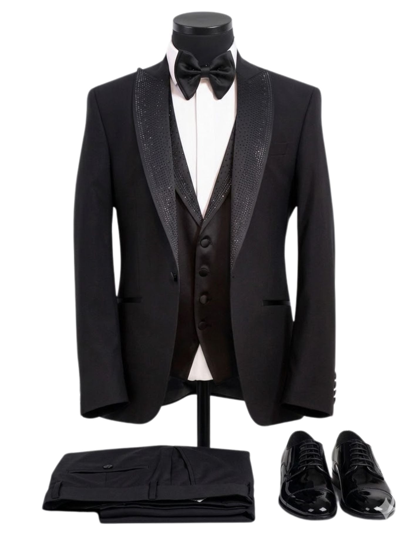 Masculini Men’s Three-Piece Suit + Bow tie. (FFF)