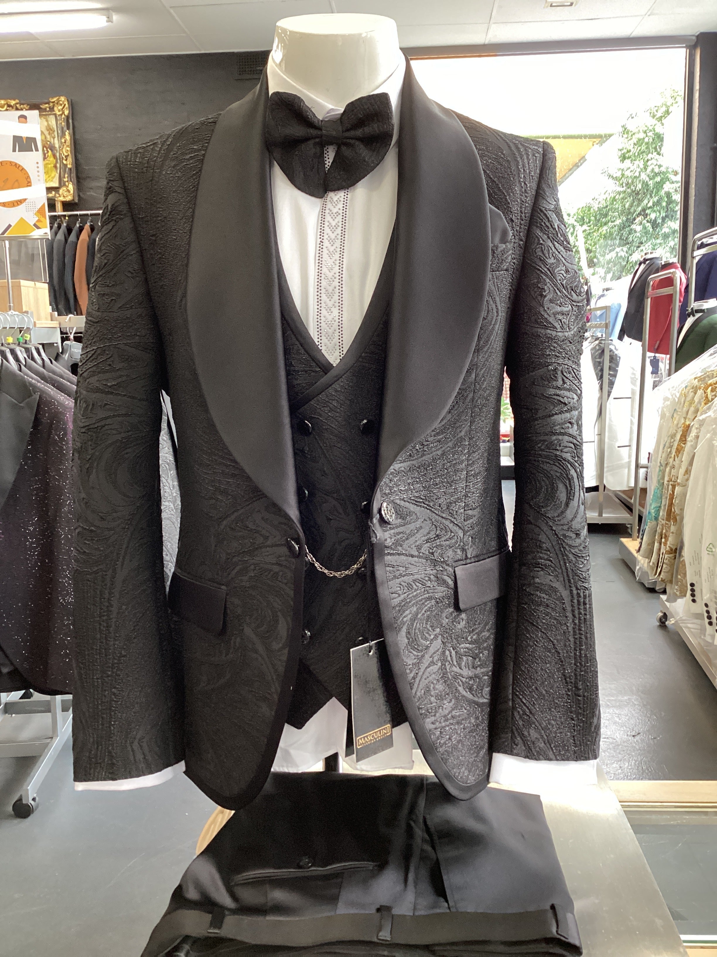 Suit