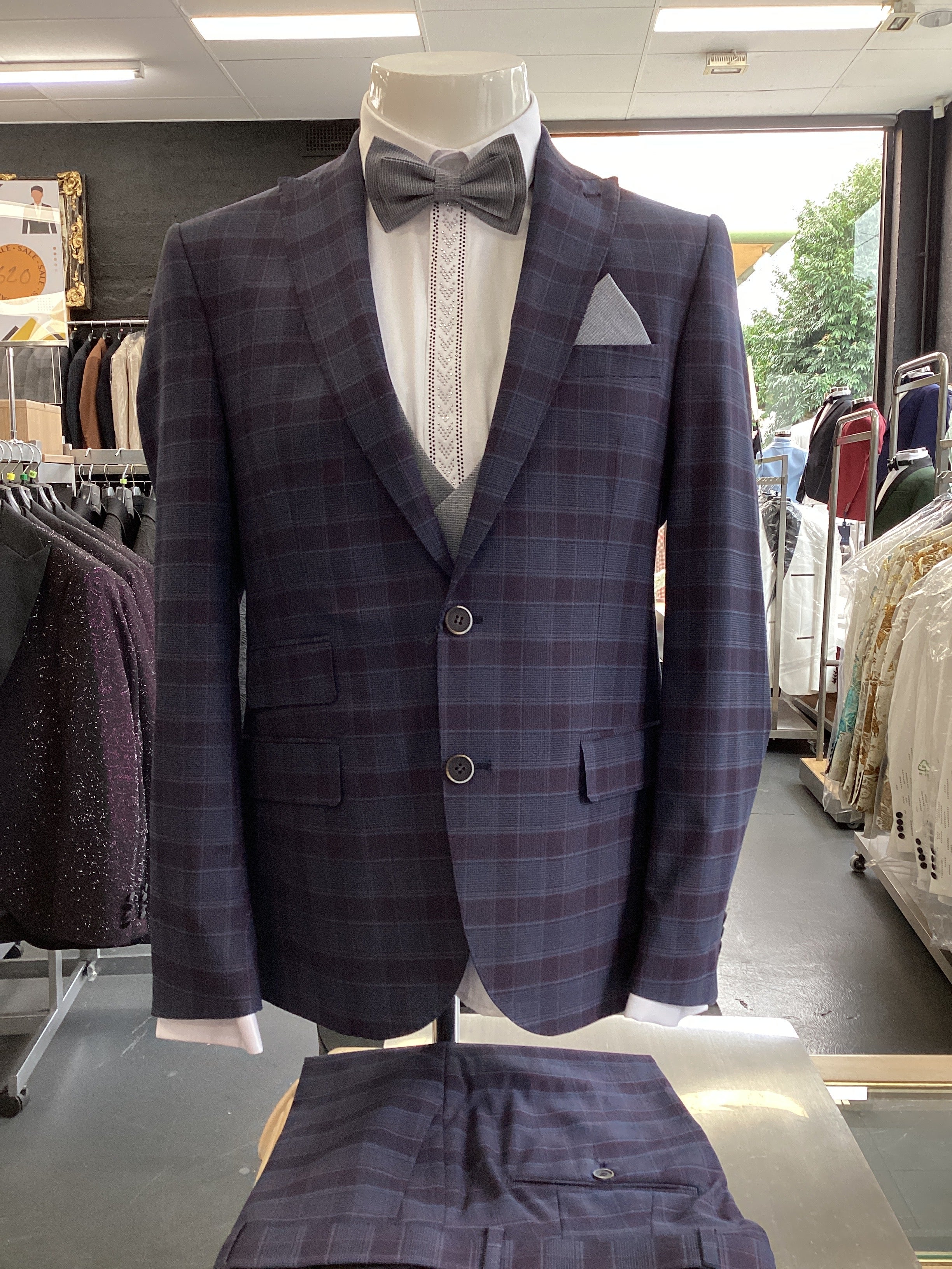 Suit