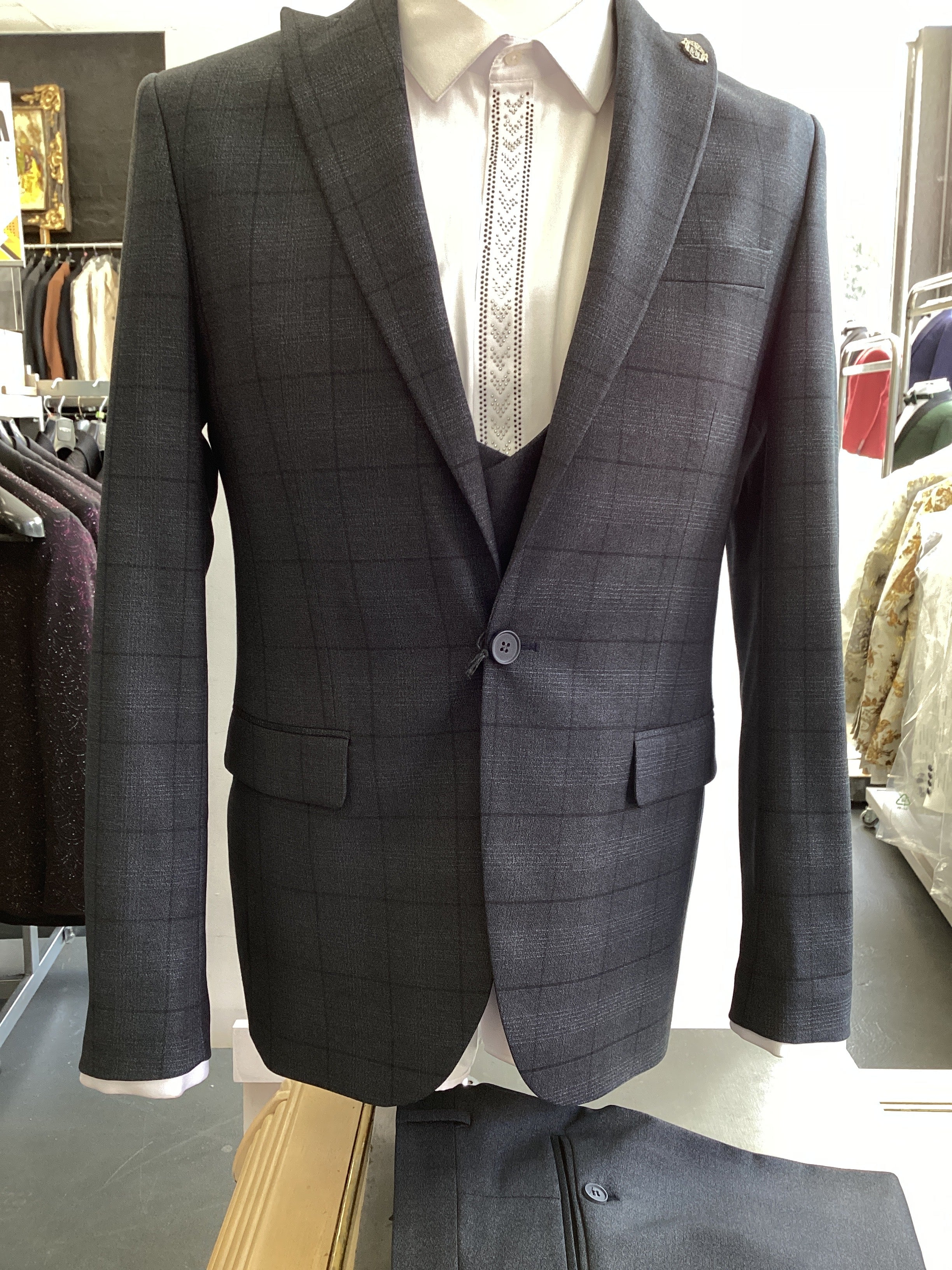 Suit