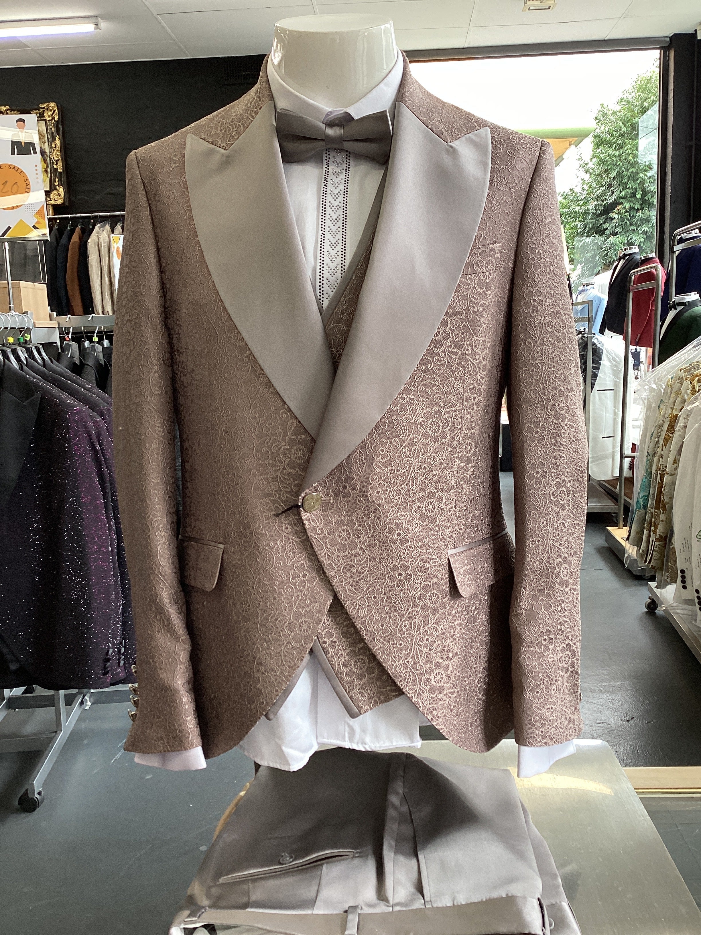 Suit