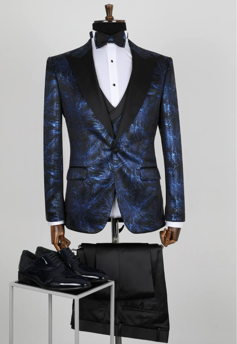 Suit
