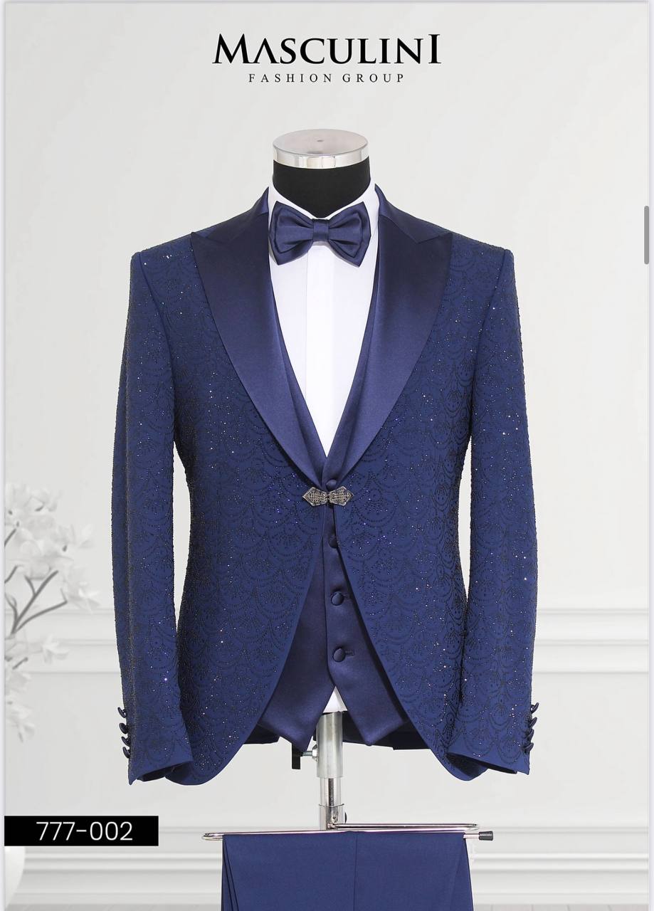 Musculini Men’s Three-Piece Suit + Bow tie