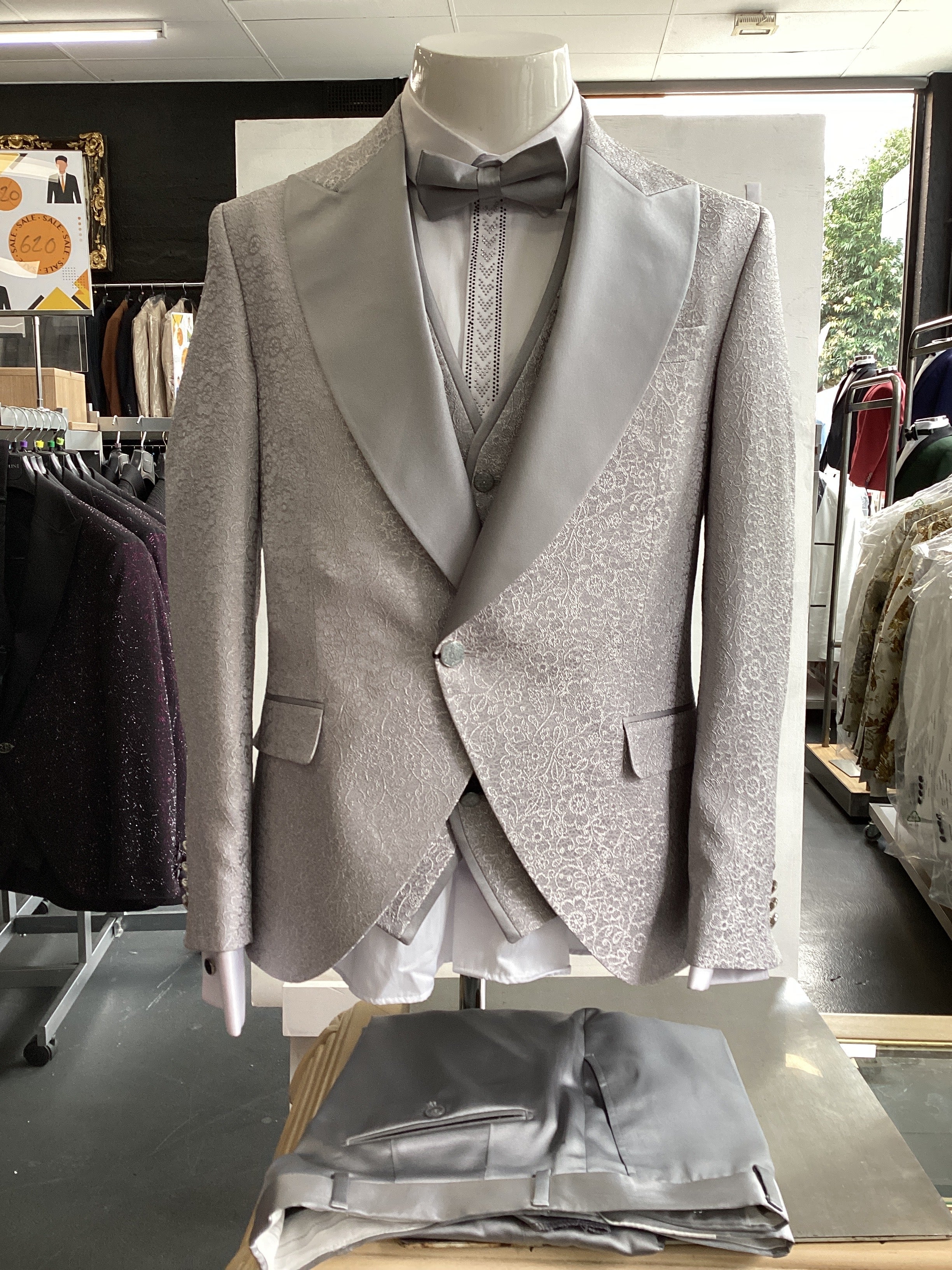 Suit