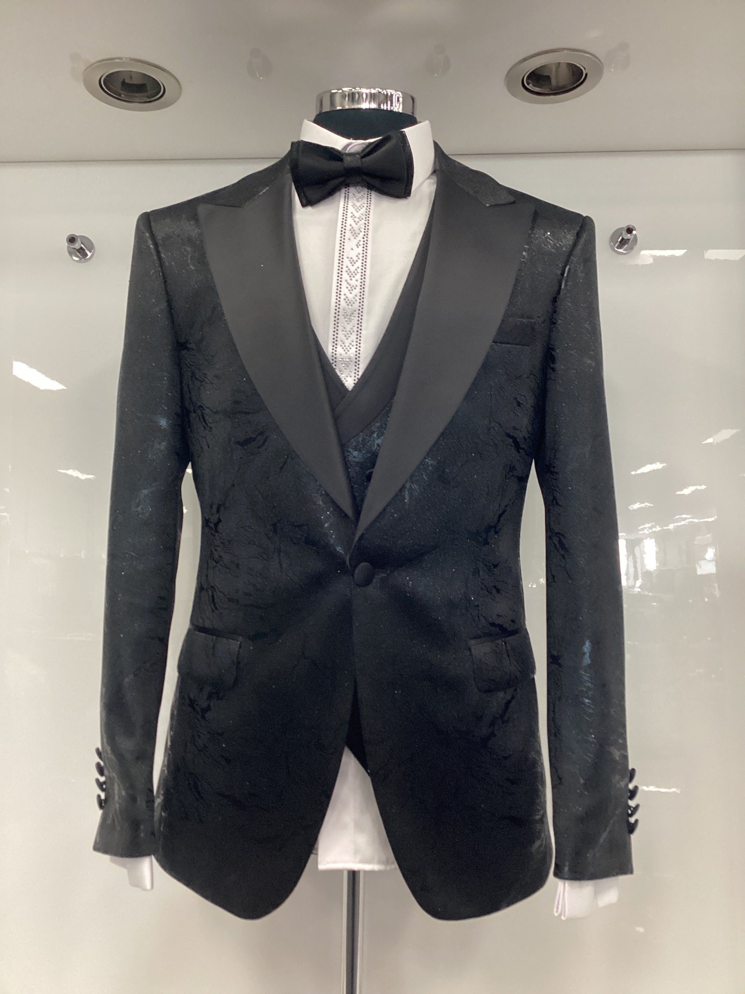 Suit
