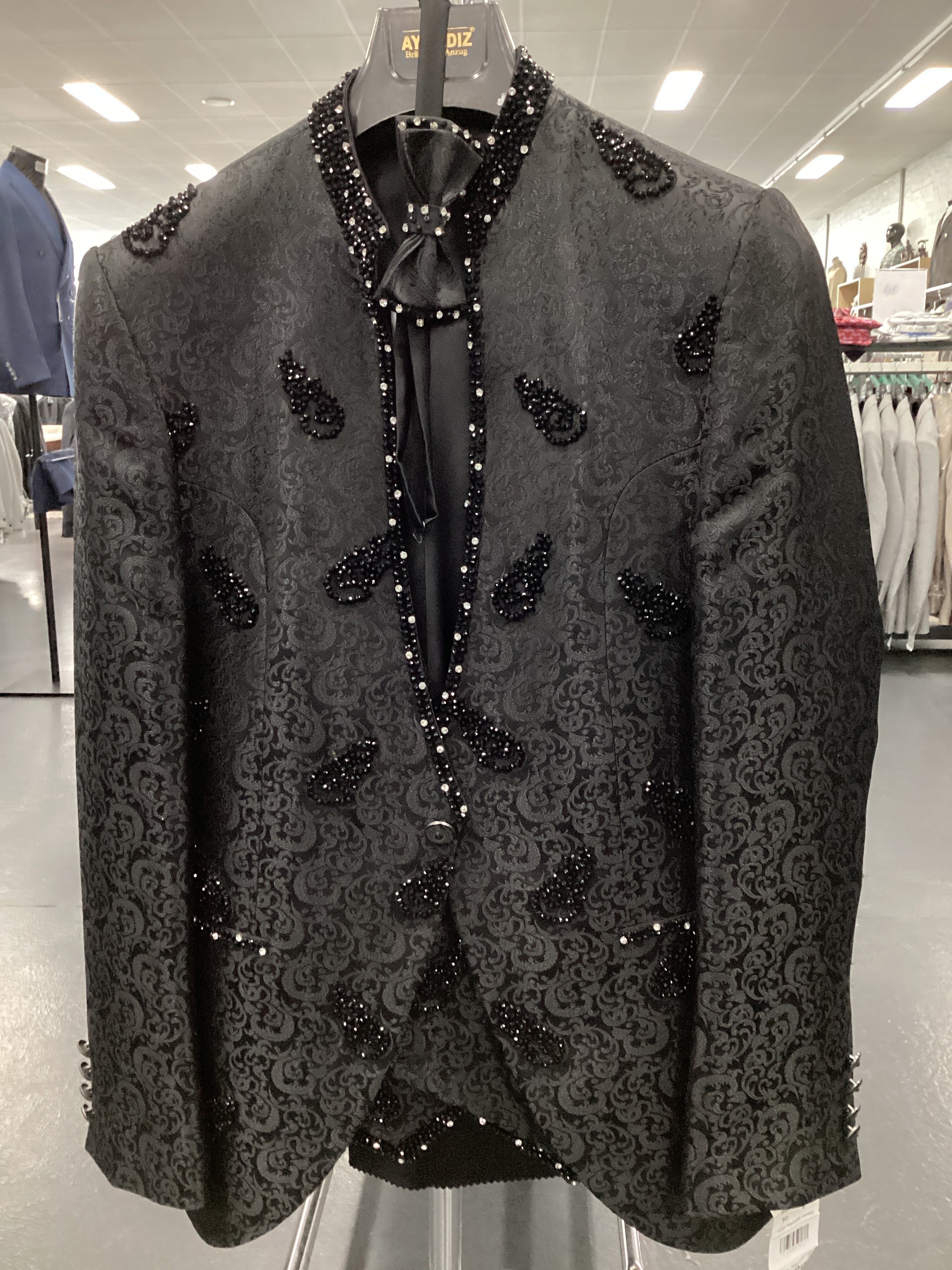 Ayyildiz Men’s Three-Piece Suit + Bow tie