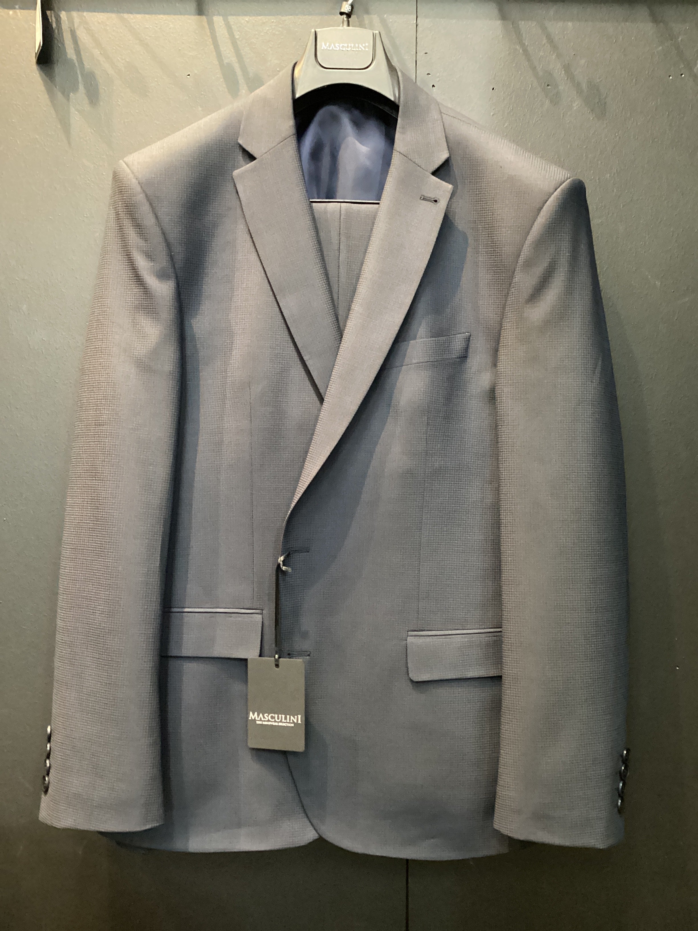 Musculini Men’s Three-Piece Suit