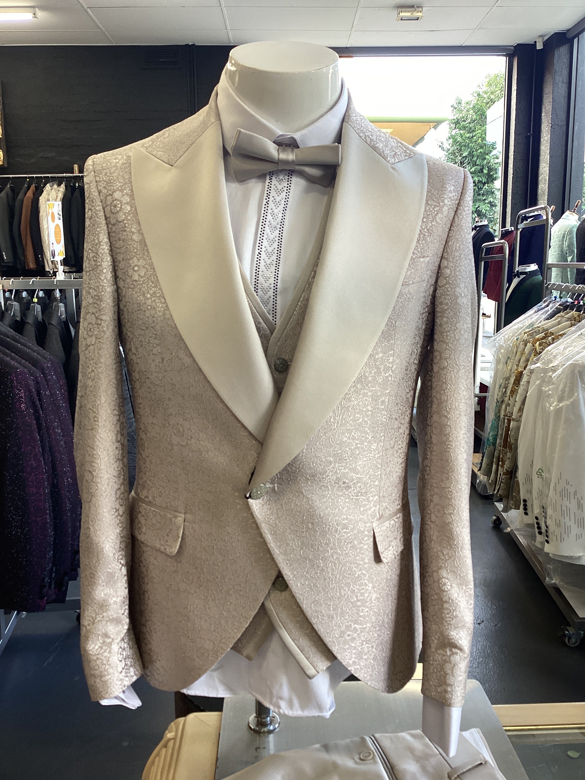 Suit