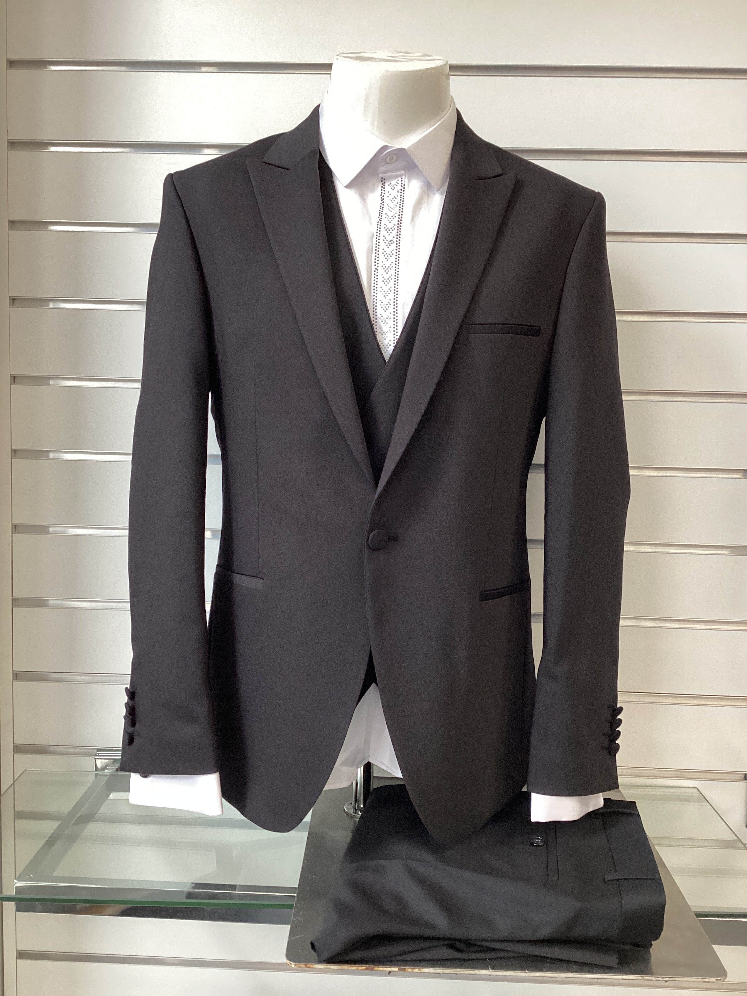 Suit