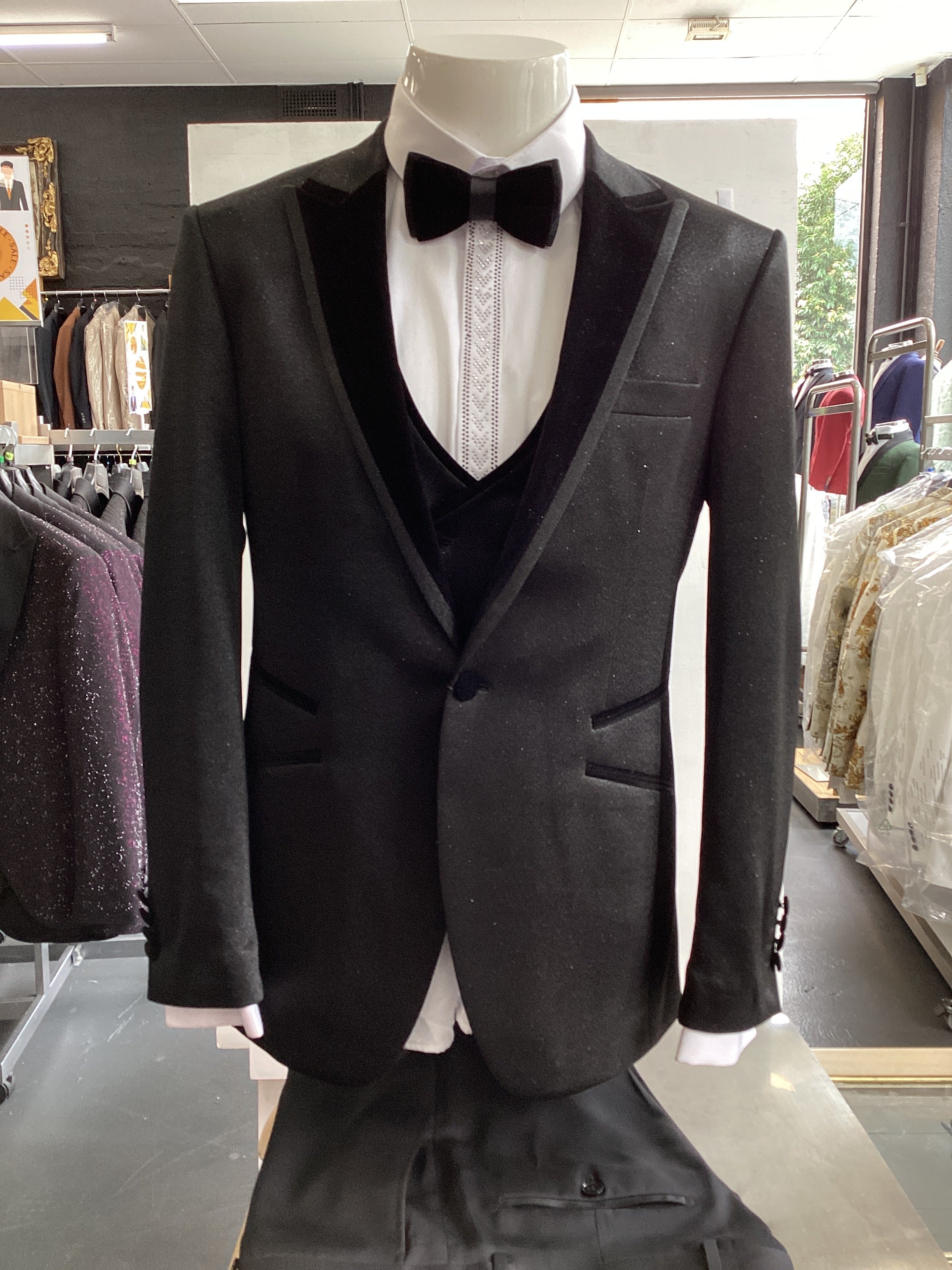 Suit