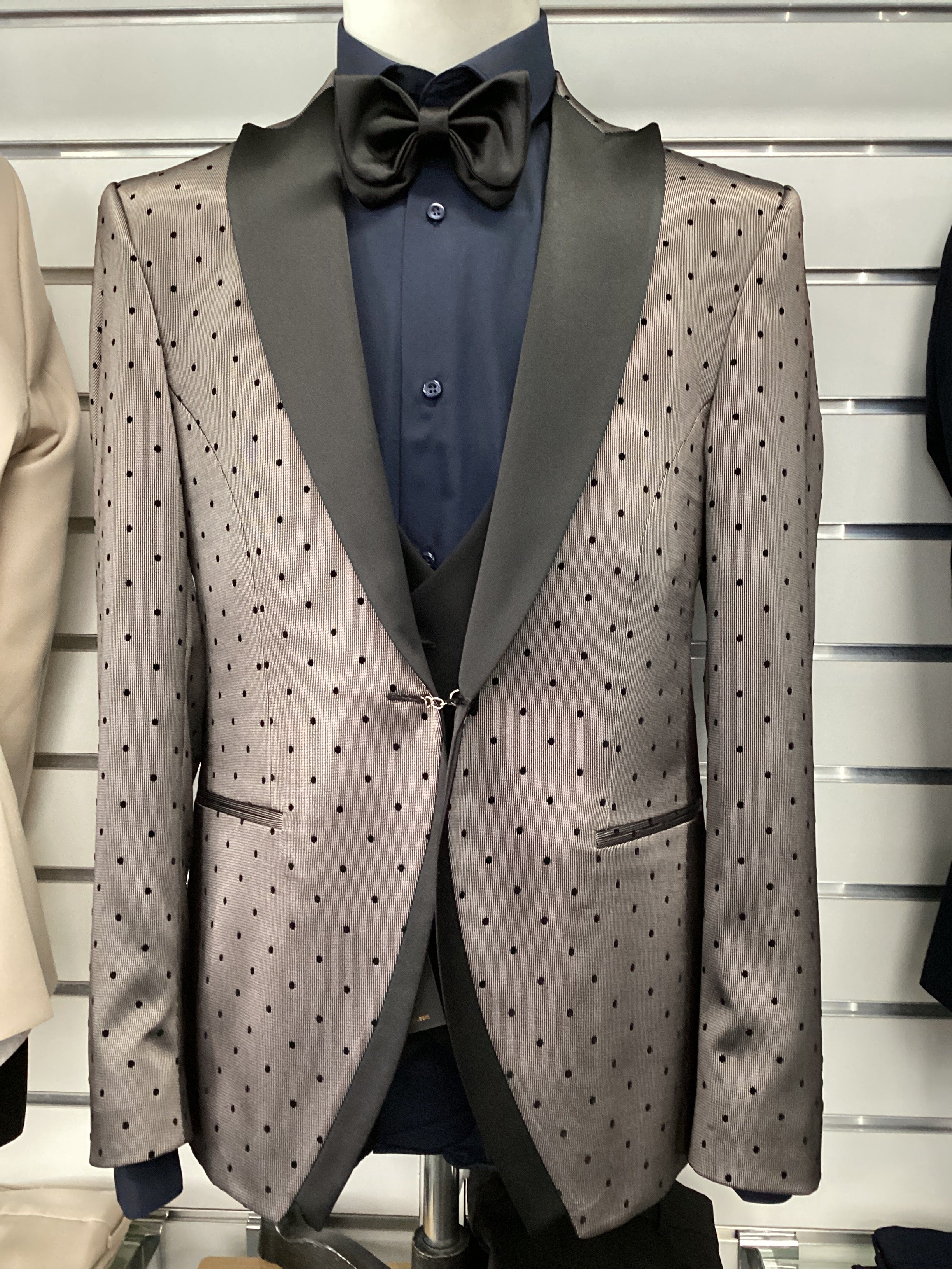 Suit