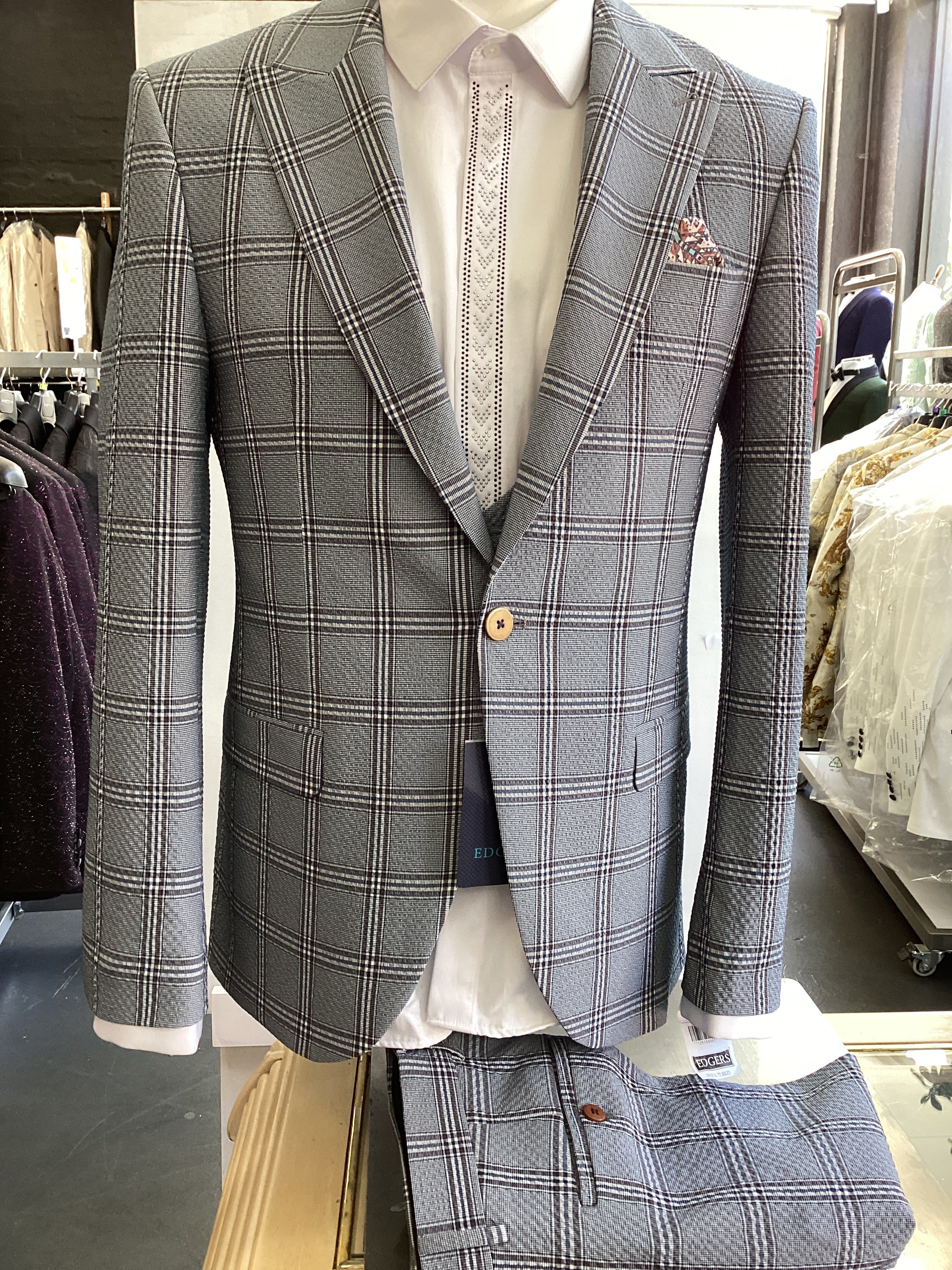 Suit