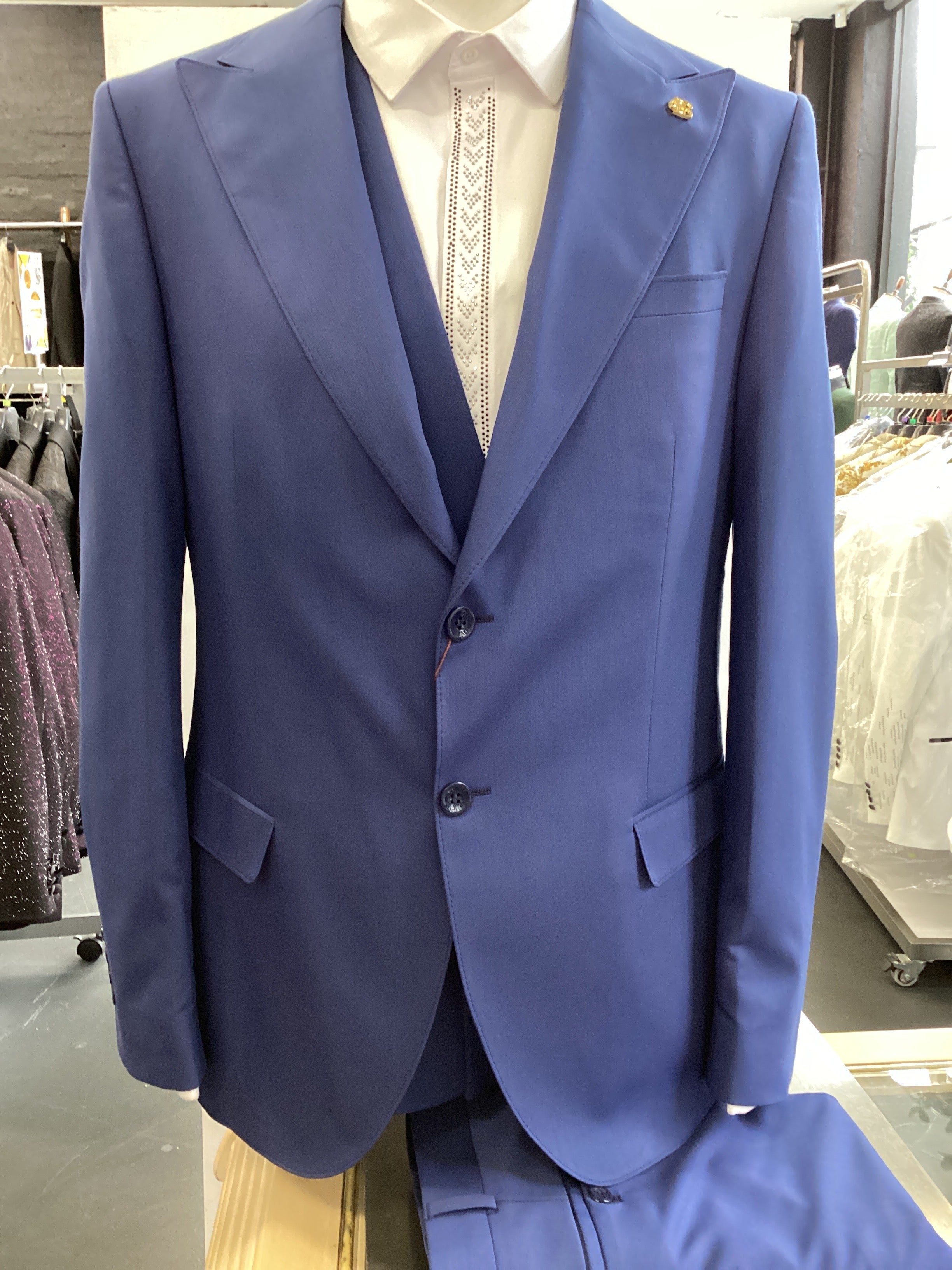 Suit