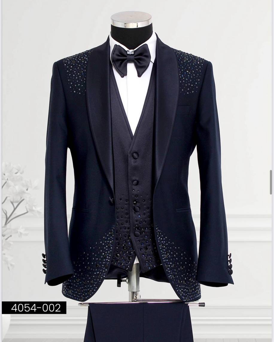 Suit