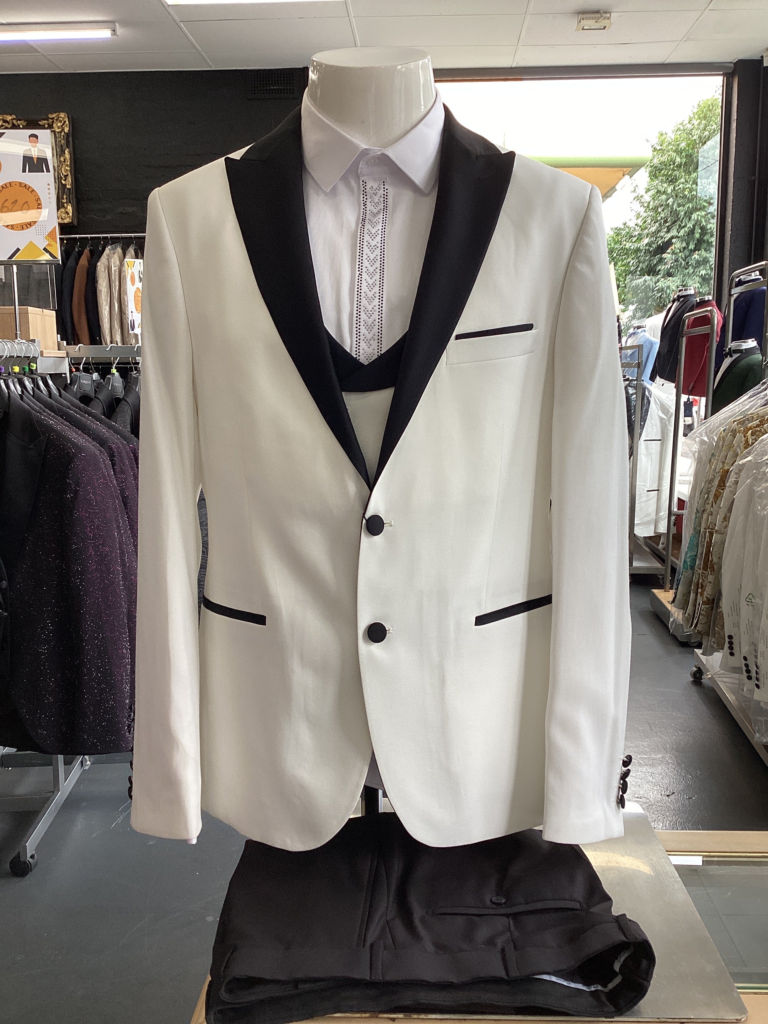 Suit