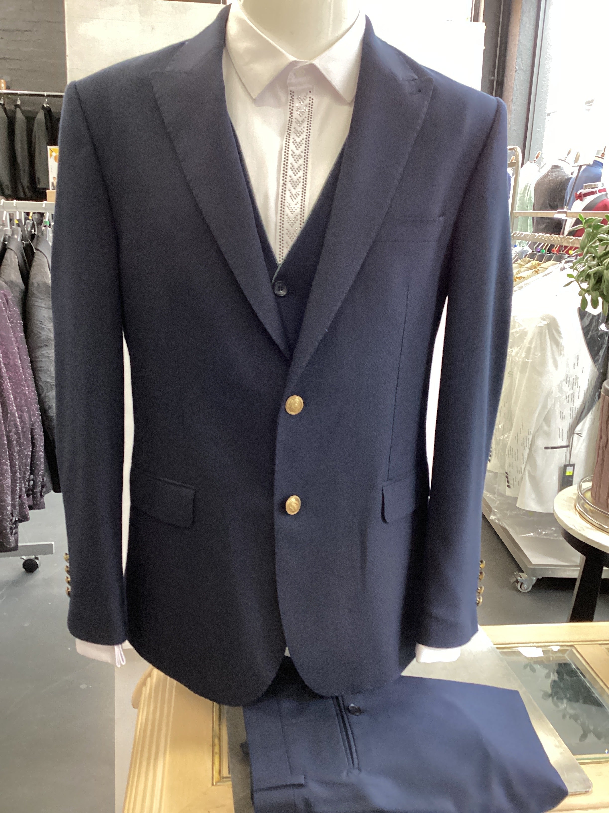 Suit