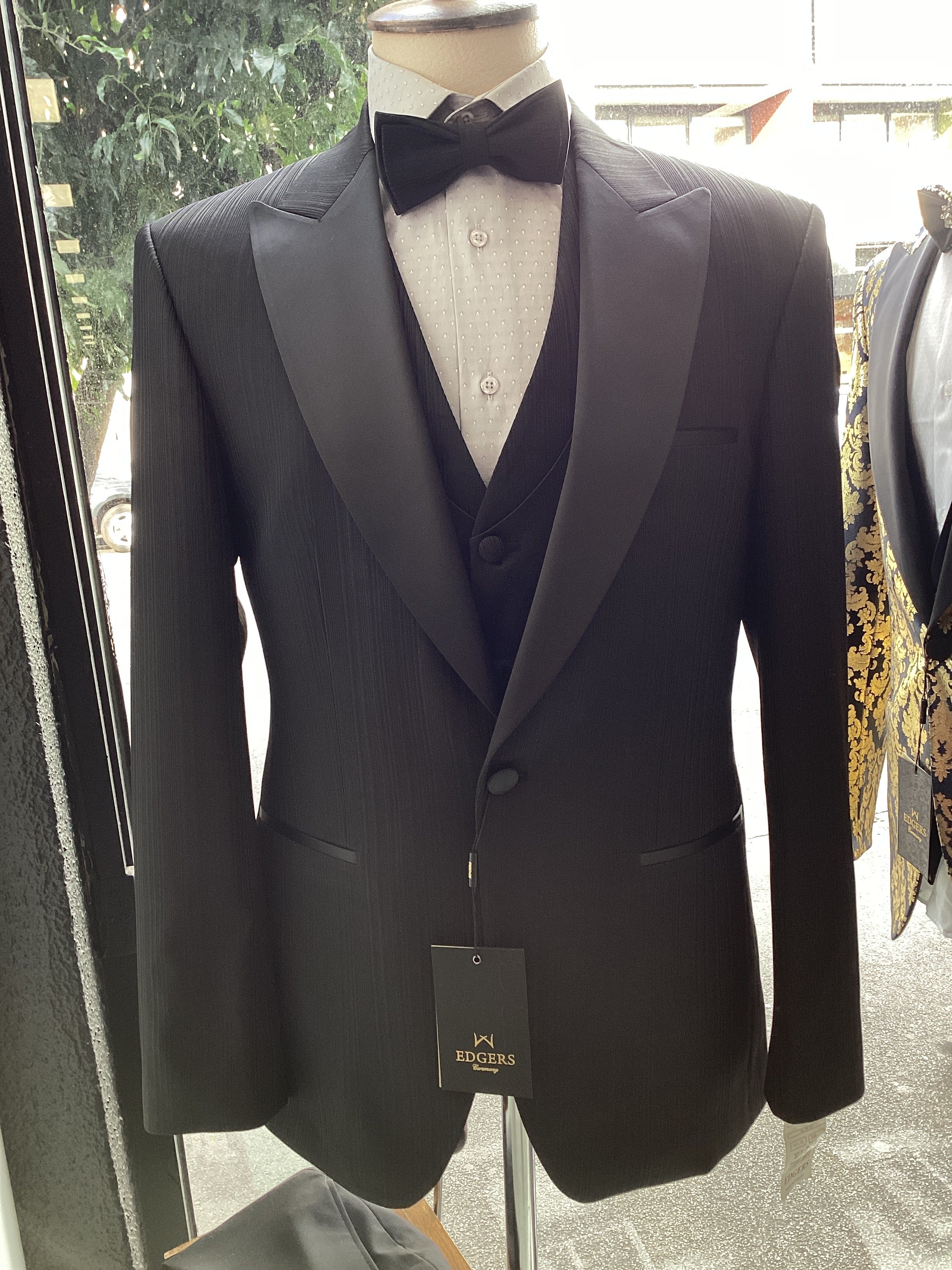 Suit